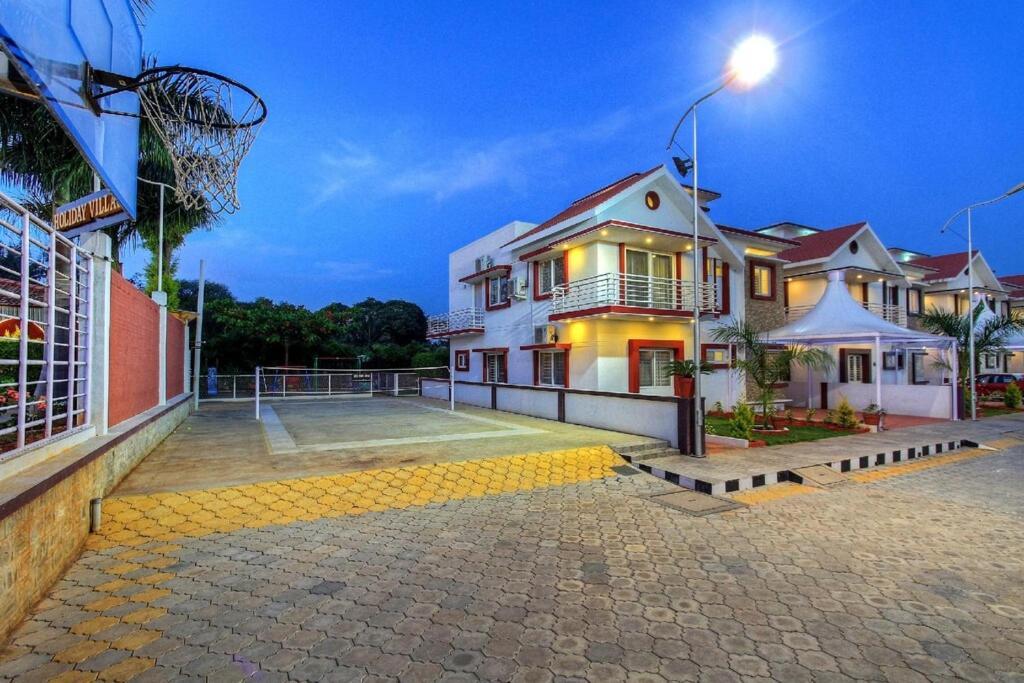 Heritage Shelters Resort Mysore Bagian luar foto
